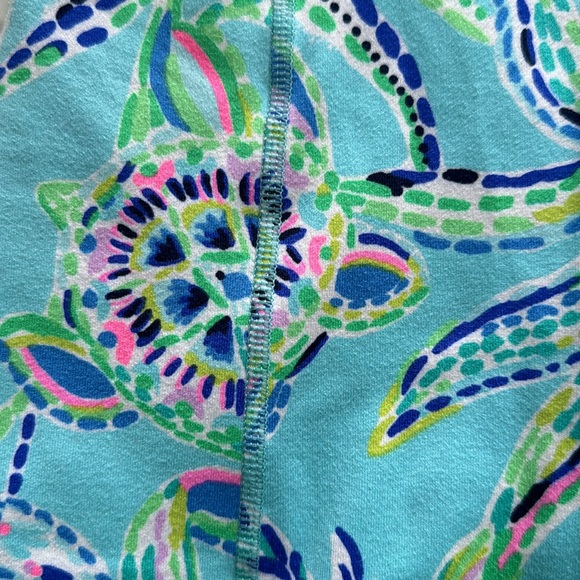 Luxletic turtle pattern shorts - Picture 2 of 2